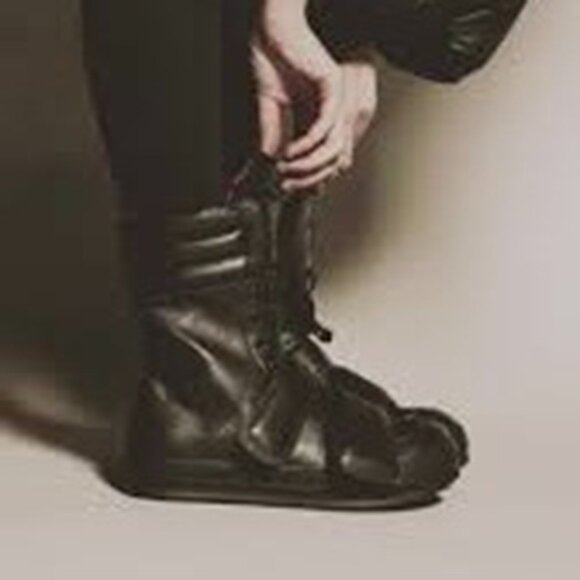 Kat Von D Shoes - Kat Von D Black Shadowplay Shoes Boots Sneakers Goth Punk Emo Alternative Metal